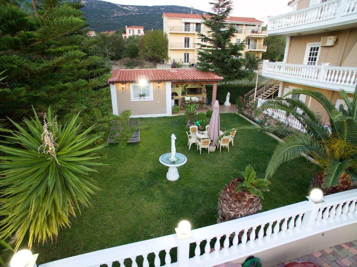Helenas Apartment Razáta Exterior foto